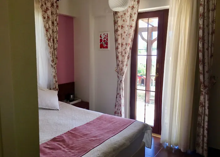 K Paralia * Bozcaada